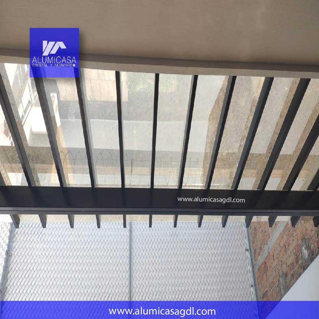 Pergolas para patio trasero vidrio sol lite