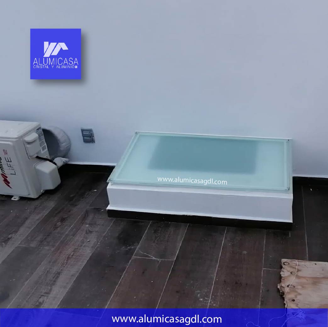 Tragaluz para baño sin ventilacion vidrio satinado