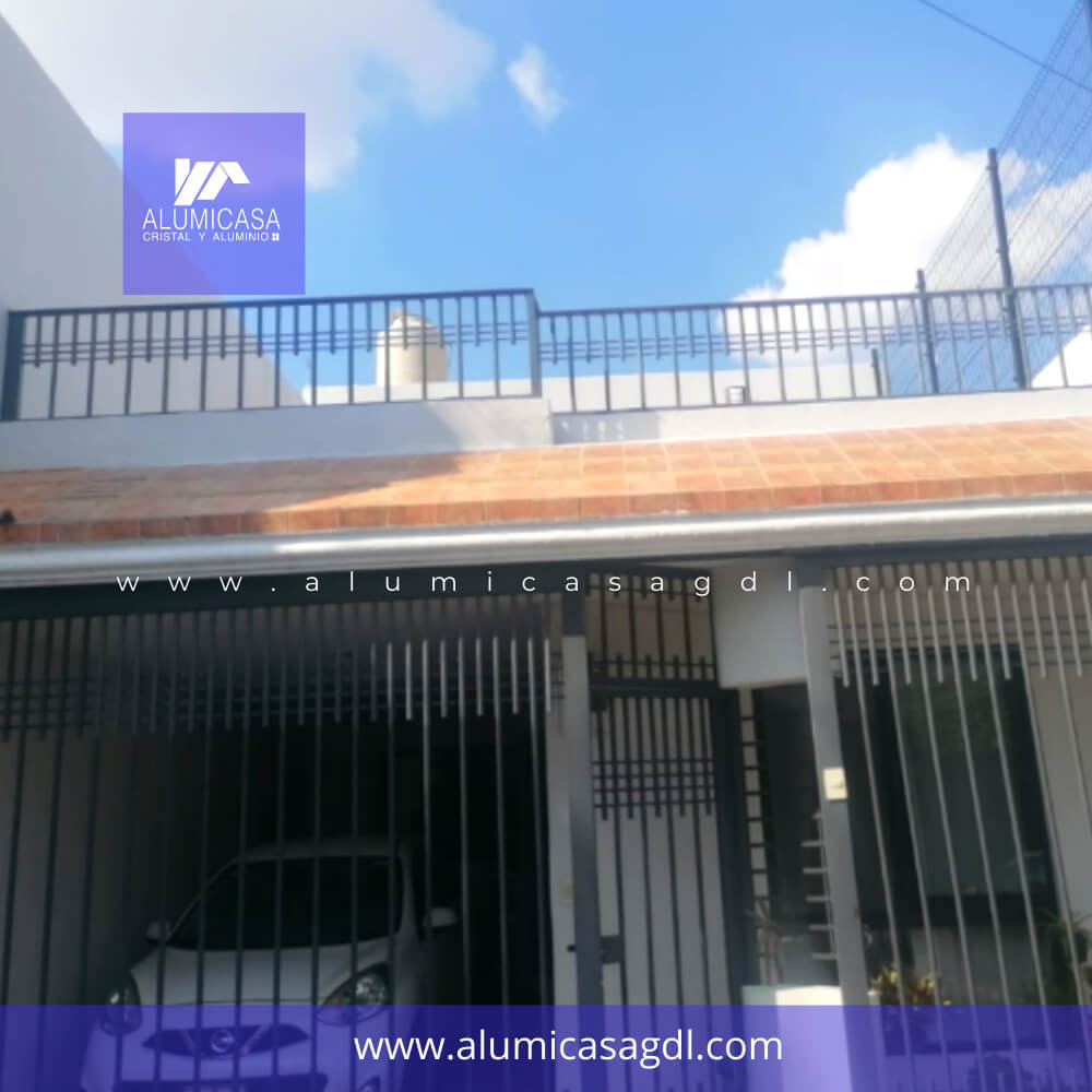 PASAMANOS ACERO PARA BALCON MODELO MODERNO