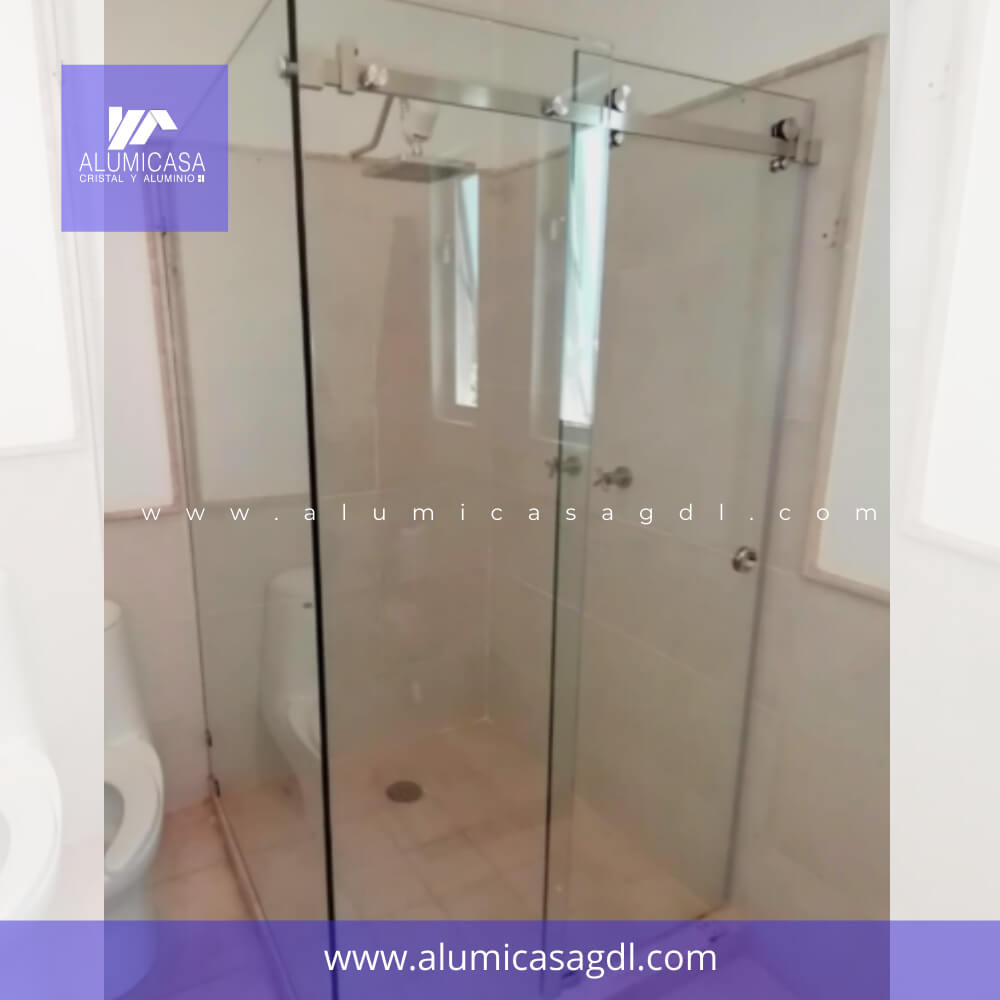 CANCEL DE BAÑO ESCUADRA CORREDIZO BACALAR CON UN FIJO LATERAL