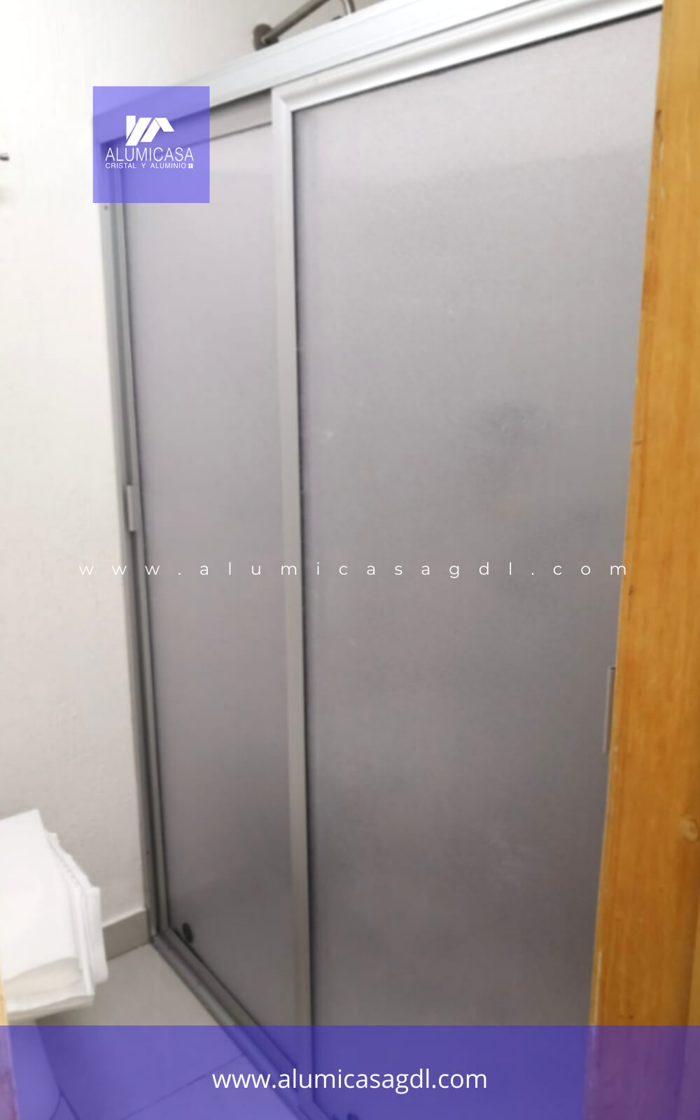 CANCEL DE BAÑO LINEAL TIPO ACRILICO DOBLE PUERTA CORREDIZA CANCEL DE BAÑO LINEAL TIPO ACRILICO DOBLE PUERTA CORREDIZA