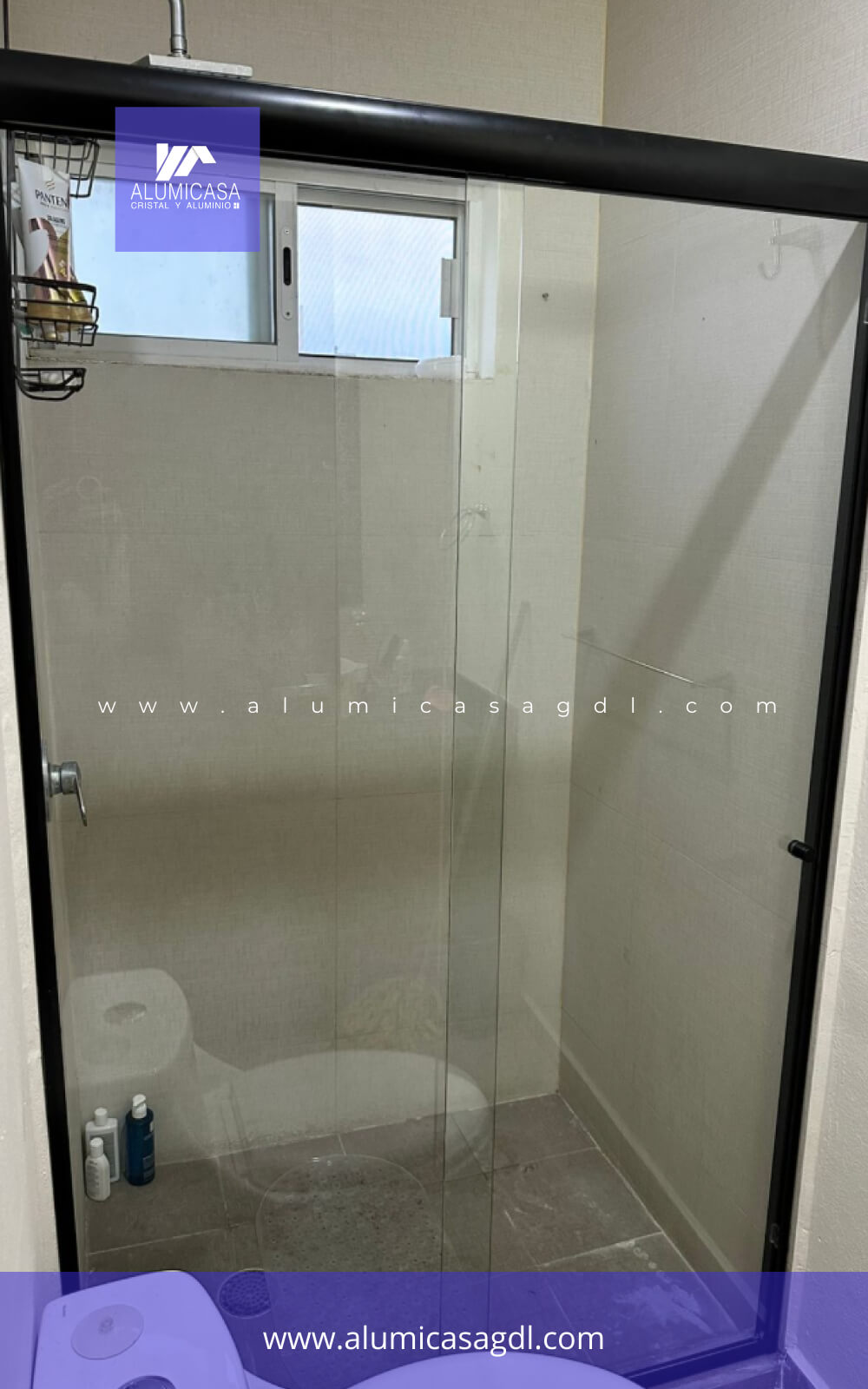 CANCEL DE BAÑO VIDRIO TEMPLADO CON ALUMINIO CORREDIZO CANCEL DE BAÑO VIDRIO TEMPLADO CON ALUMINIO CORREDIZO